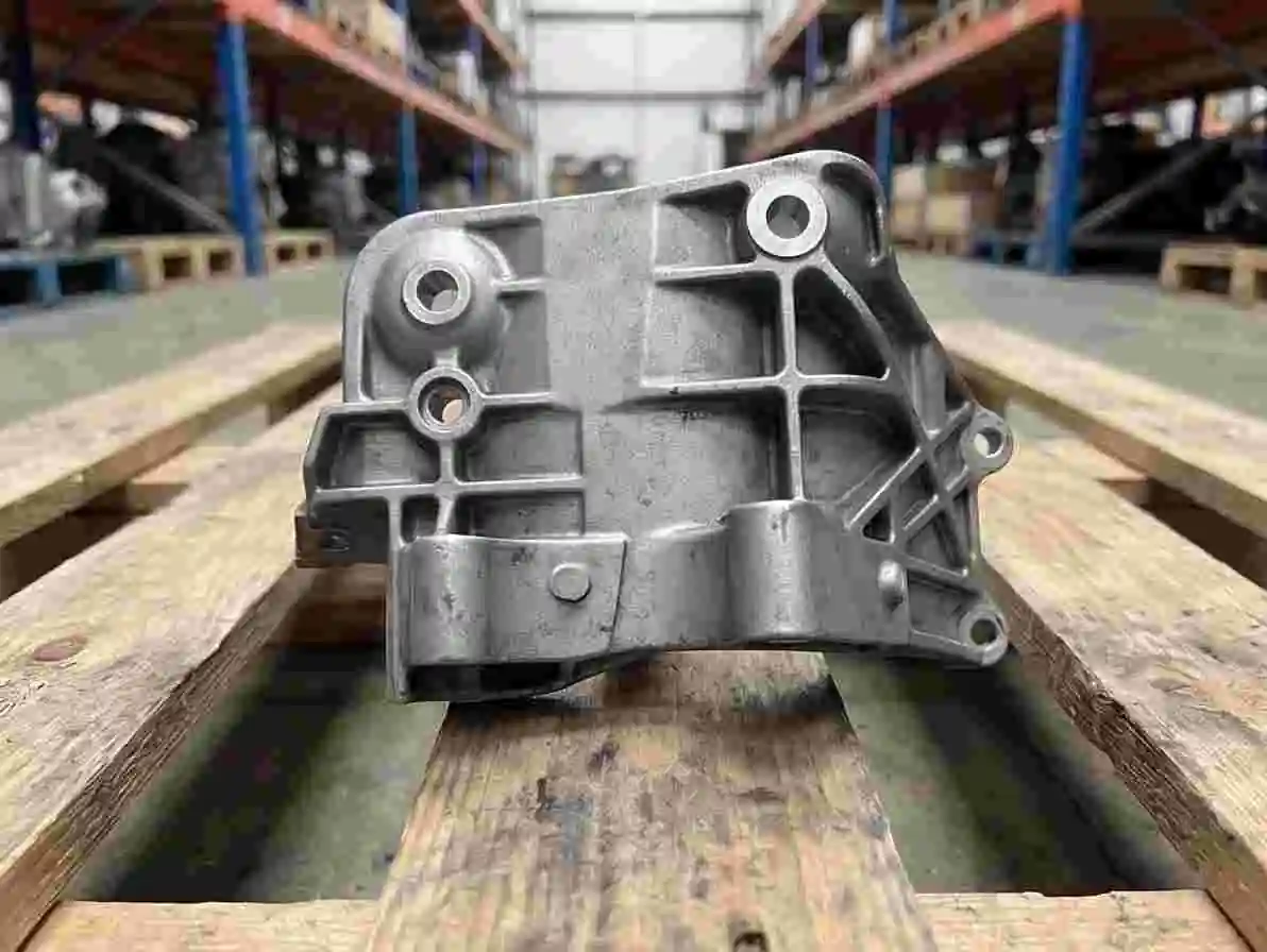 Audi Q8 Alternator Bracket for Sale - Image 1
