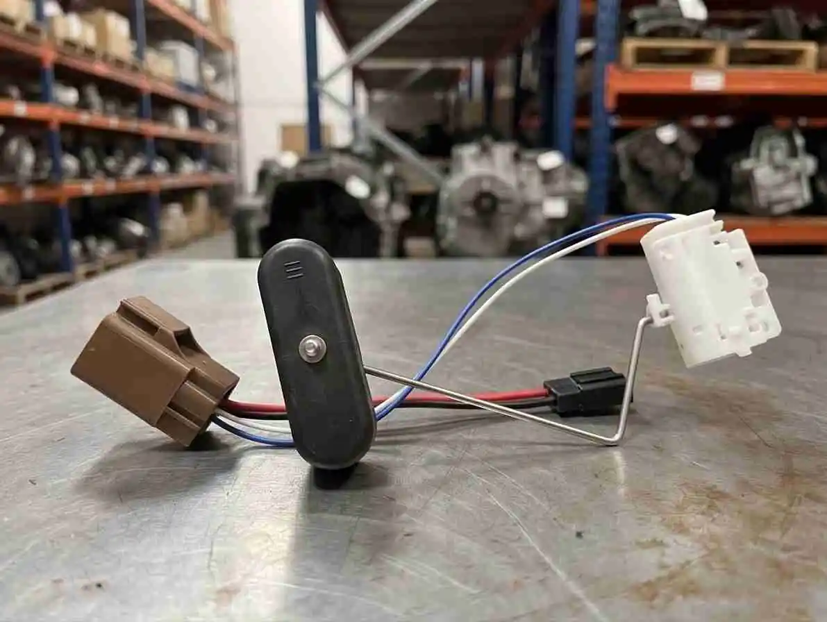 Chevy Spark Fuel Gauge / Fuel Level Sender for Sale | Chevrolet Spark fuel level sending unit - Image 1