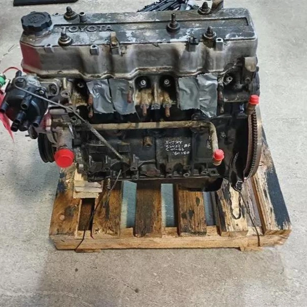 Toyota 22RE Engine for Sale | Toyota 22R-E is the legendary 2.4 liter SOHC electronic fuel injection inline-4 engine that - Image 2