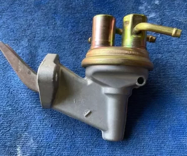 Toyota Crown Fuel Pump for Sale | High-Pressure Direct Injection Fuel Pump for Modern Crown S250 Crossover Sedan